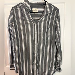 American eagle button-down striped shirt